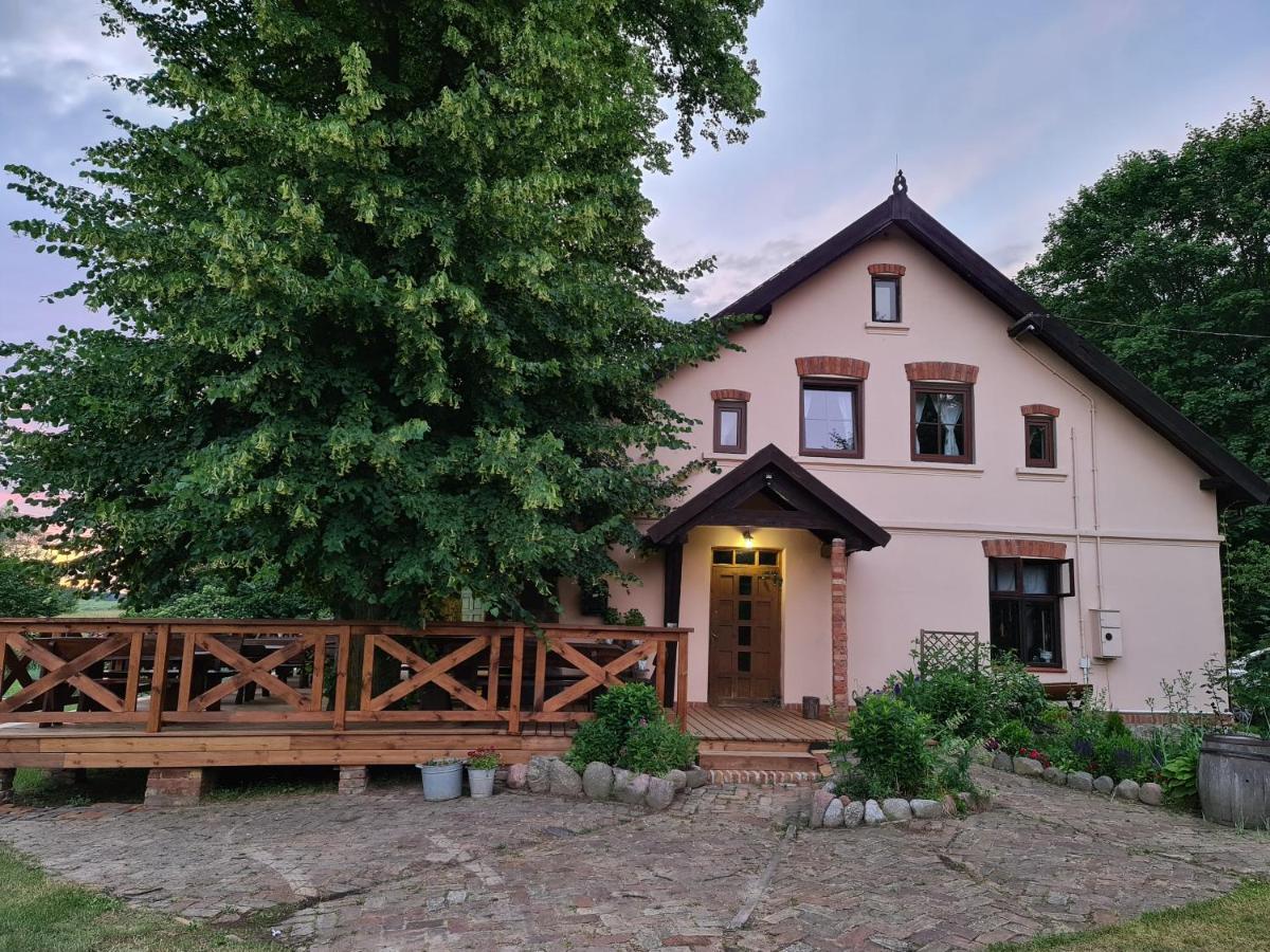 Swojski Gosciniec Prażmowo Exterior foto