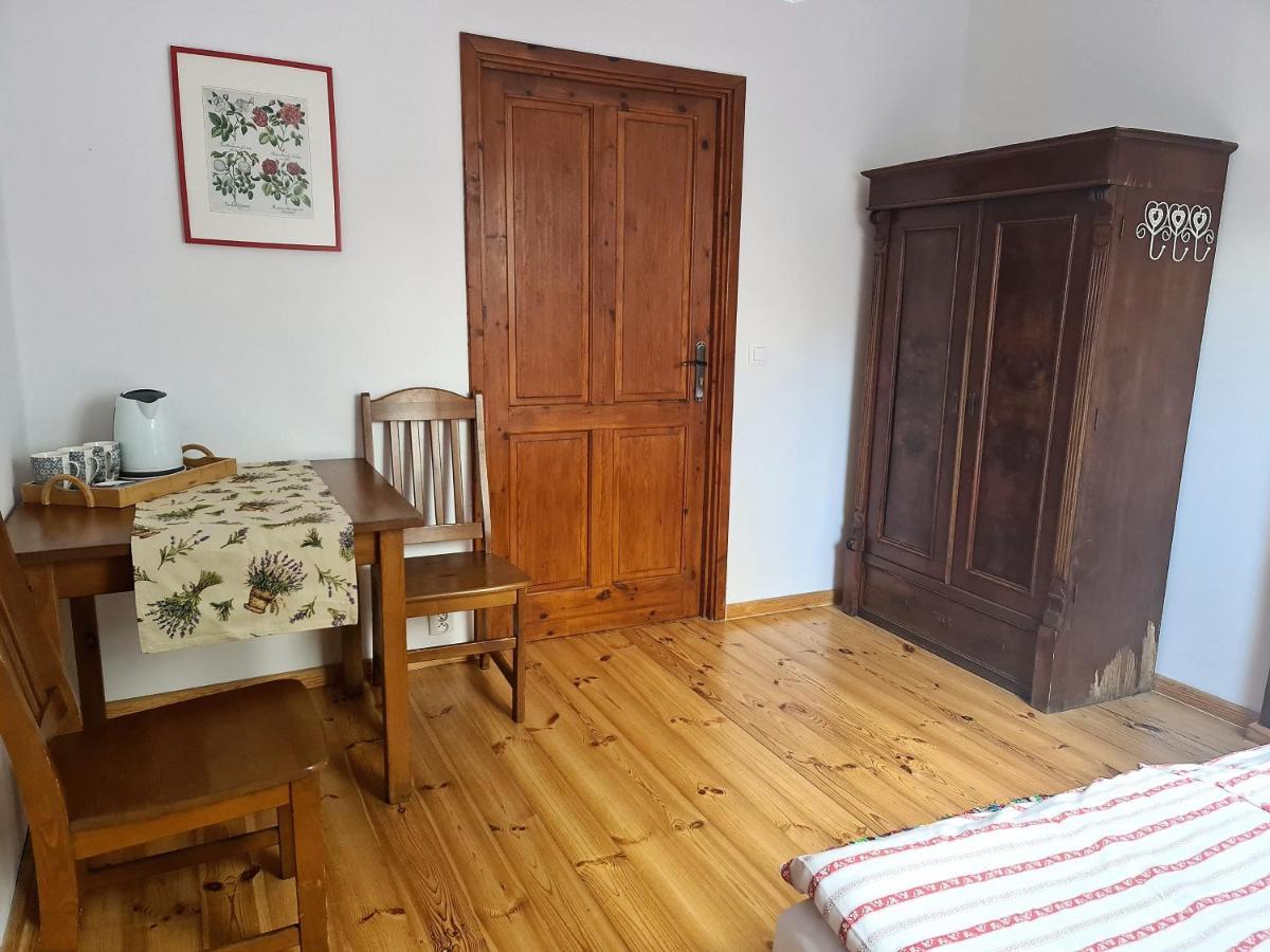Swojski Gosciniec Prażmowo Exterior foto