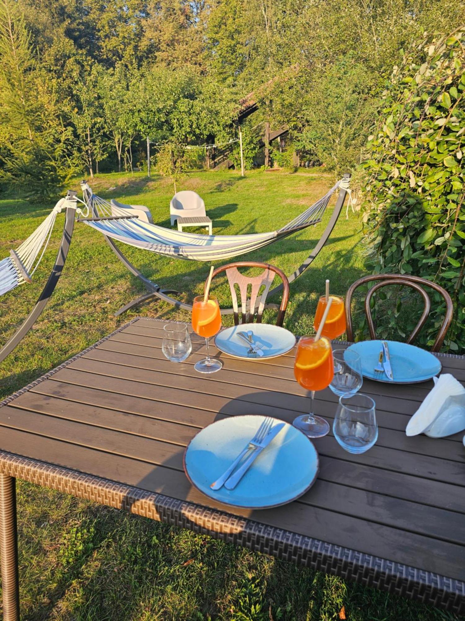 Swojski Gosciniec Prażmowo Exterior foto