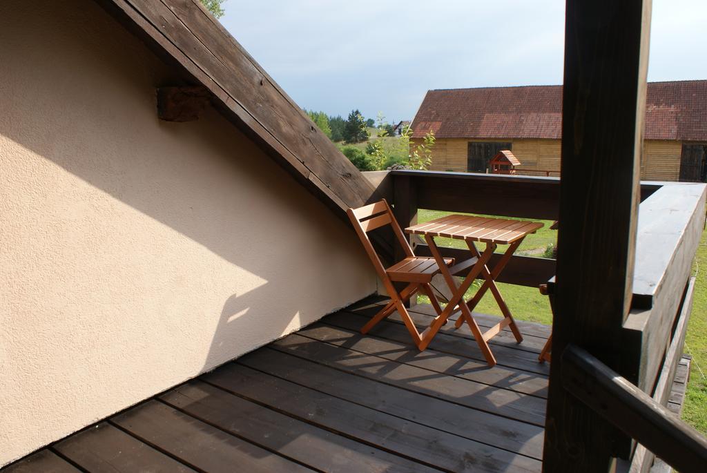 Swojski Gosciniec Prażmowo Exterior foto